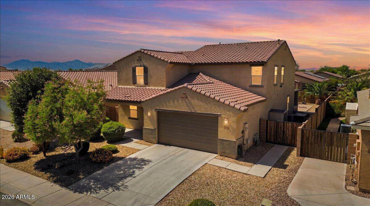 40098 Ganly Way - Photo 1