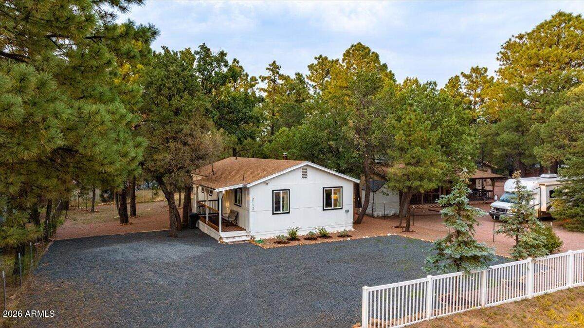2112 Bluejay Road - Photo 1