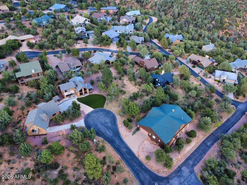 164 Arrowhead Circle - Photo 1
