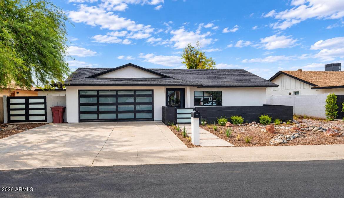 8721 Amelia Avenue - Photo 1