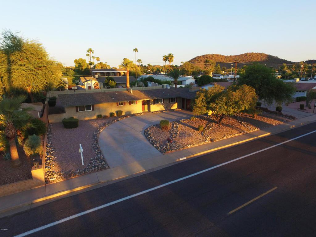 13427 Canterbury Drive - Photo 1