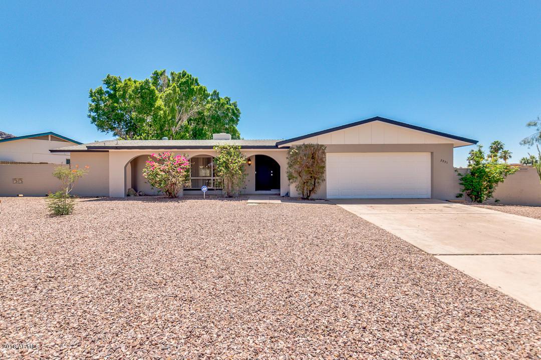 2231 Lincoln Circle - Photo 1