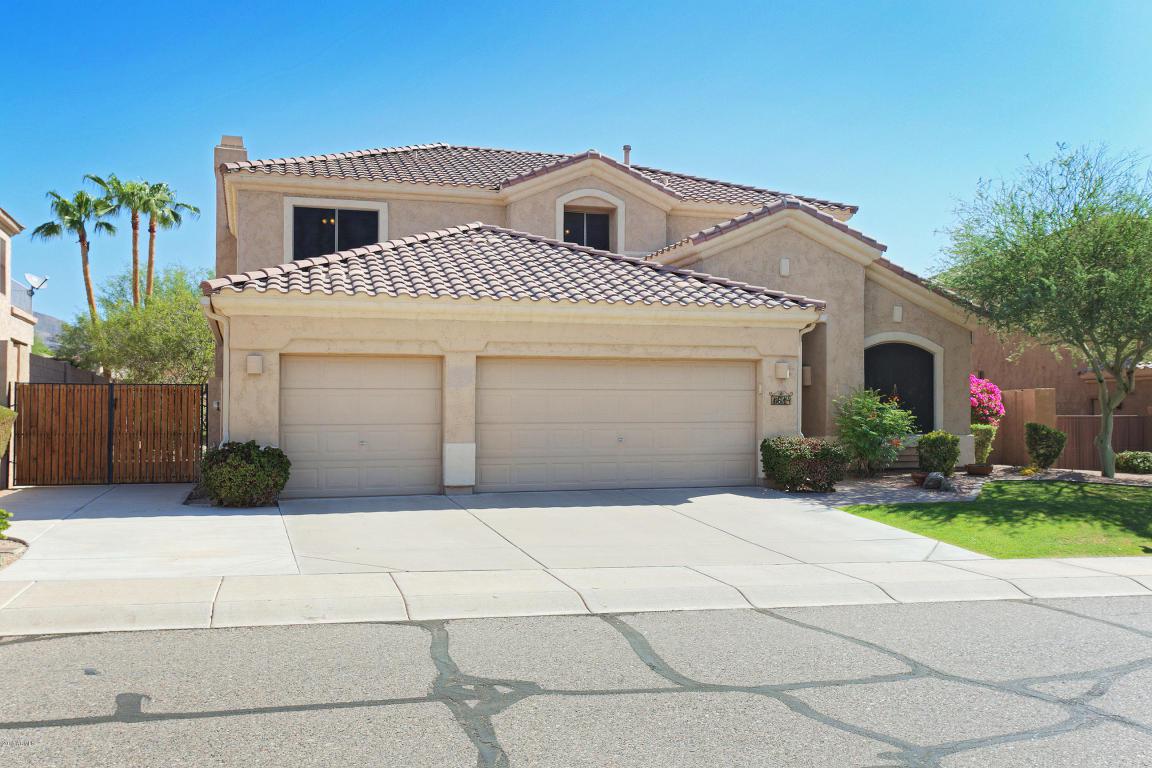 1614 Amberwood Drive - Photo 1