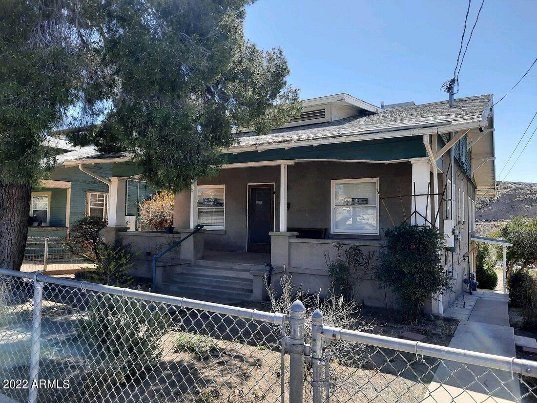 390 Hill Street - Photo 1