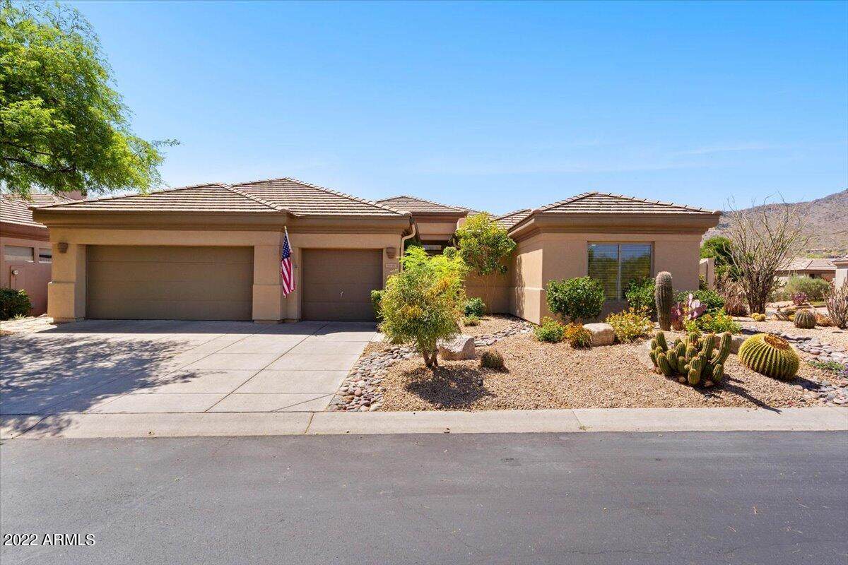 6884 Amber Sun Drive - Photo 1