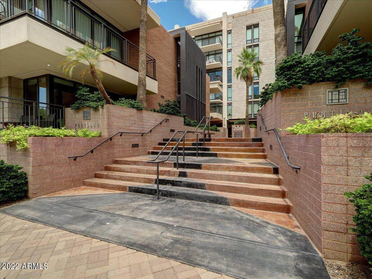 208 Portland Street - Photo 1