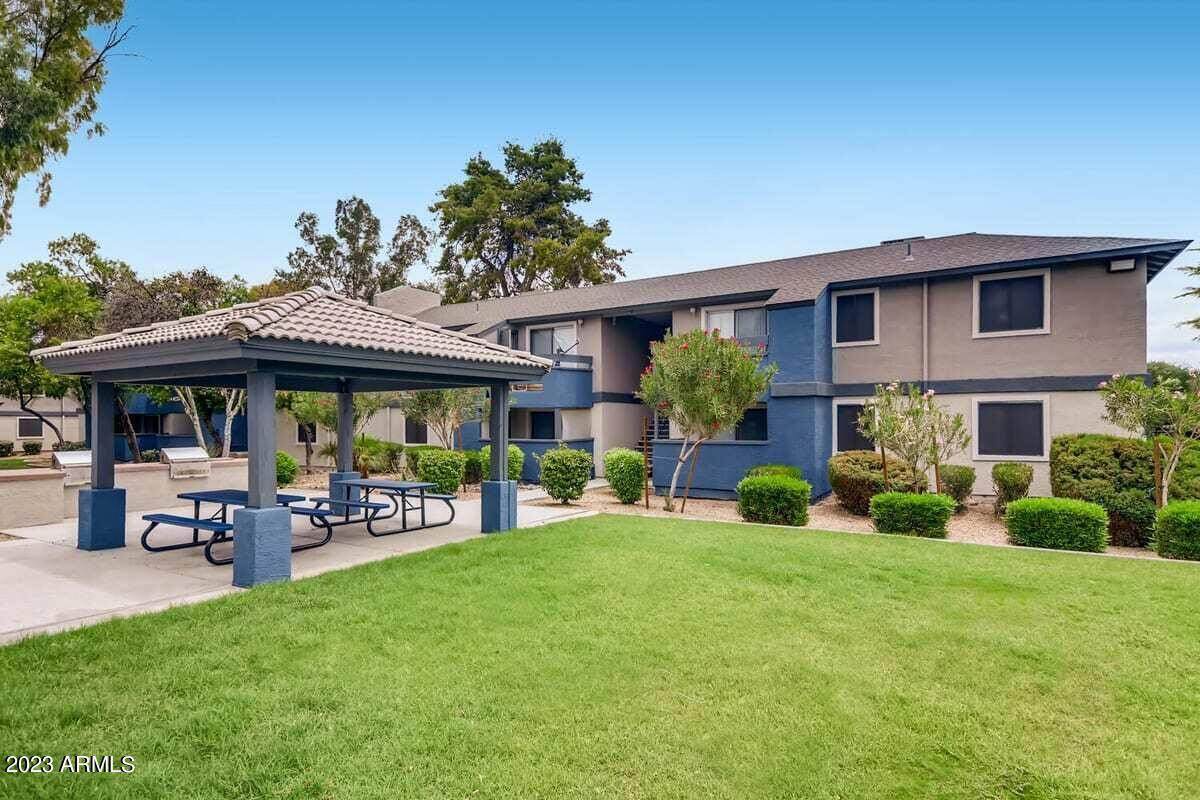 1944 Thunderbird Road - Photo 1