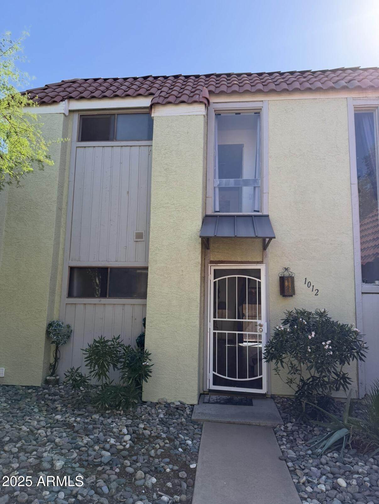 1012 Highland Avenue - Photo 1