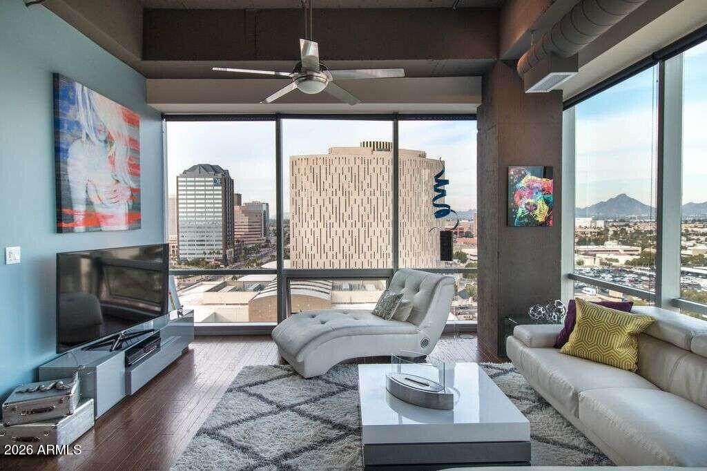 1 Lexington Avenue - Photo 1
