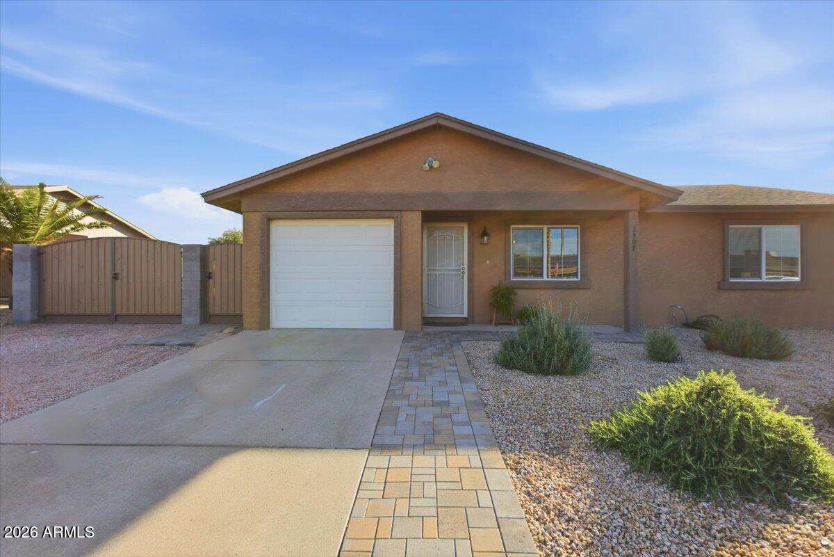2507 Libby Street - Photo 1
