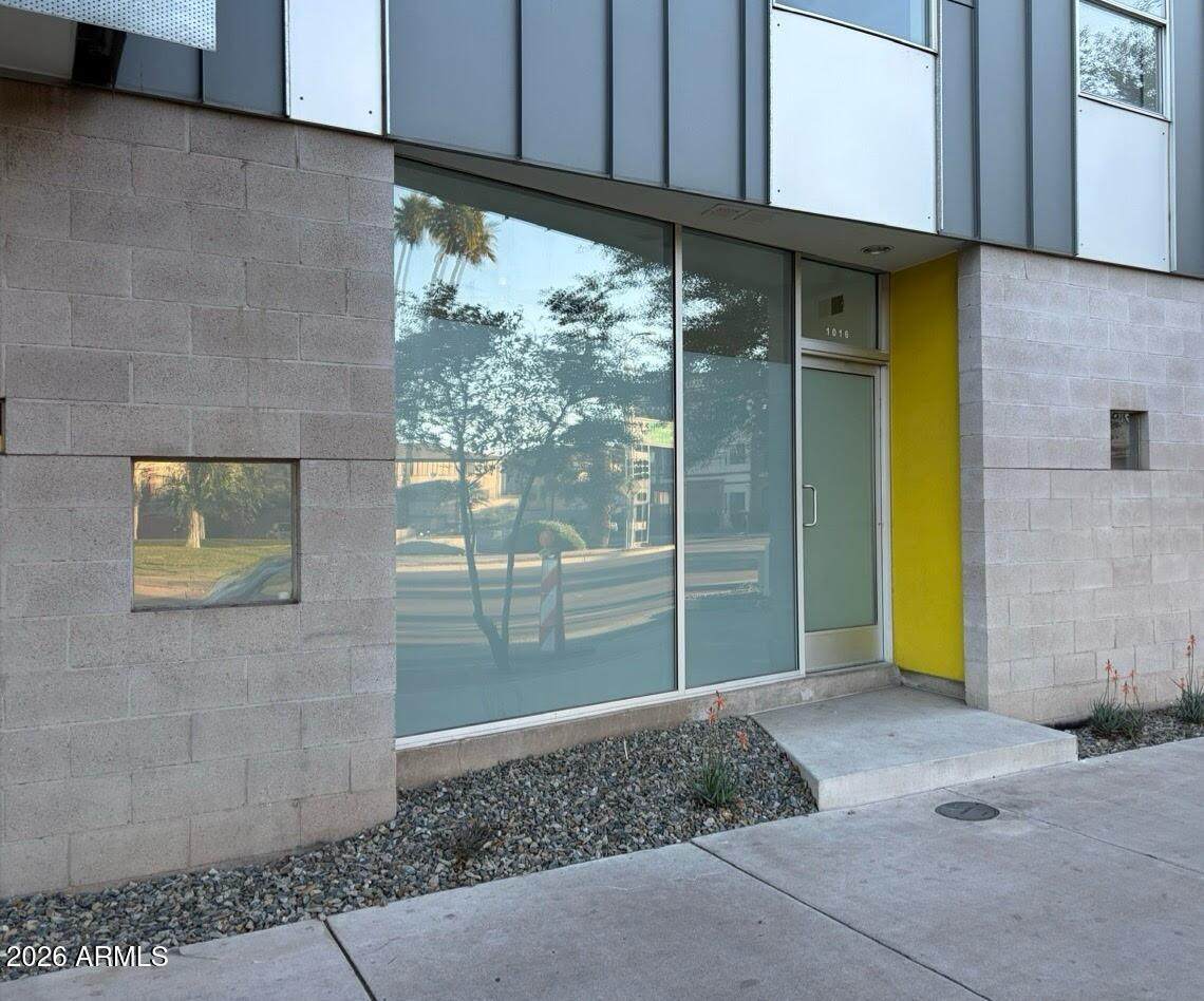 1111 University Drive - Photo 1