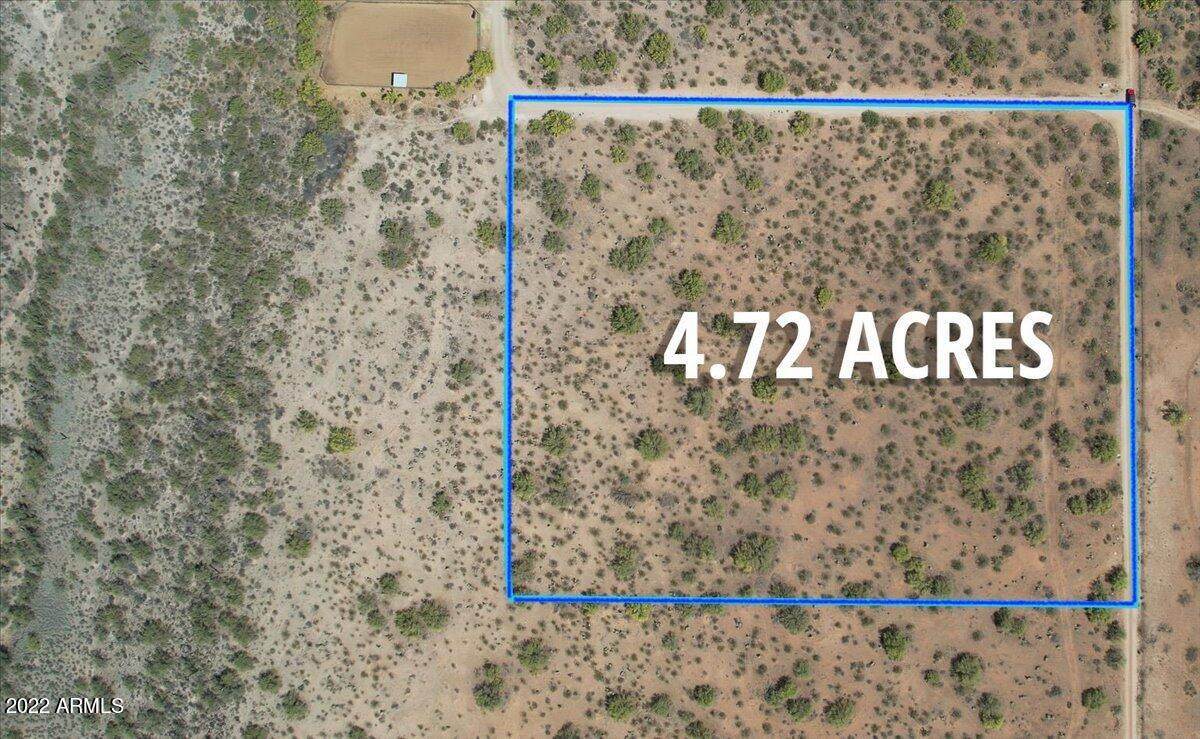 42590 48TH Street - Photo 1