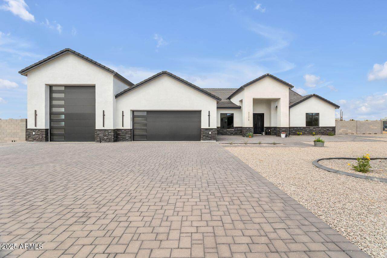 32278 168th Avenue - Photo 1