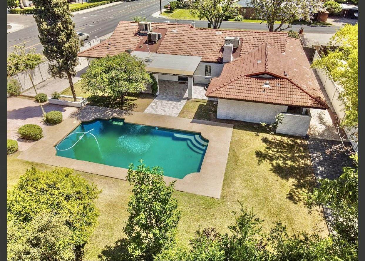 700 Drey Drive - Photo 1