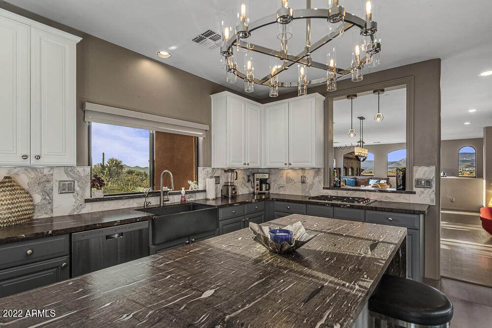 7199 Ridgeview Place - Photo 1