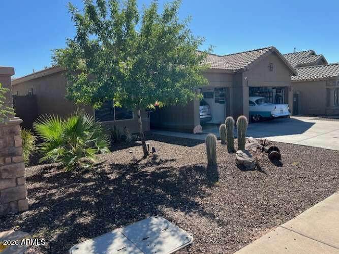 831 Phelps Drive - Photo 1