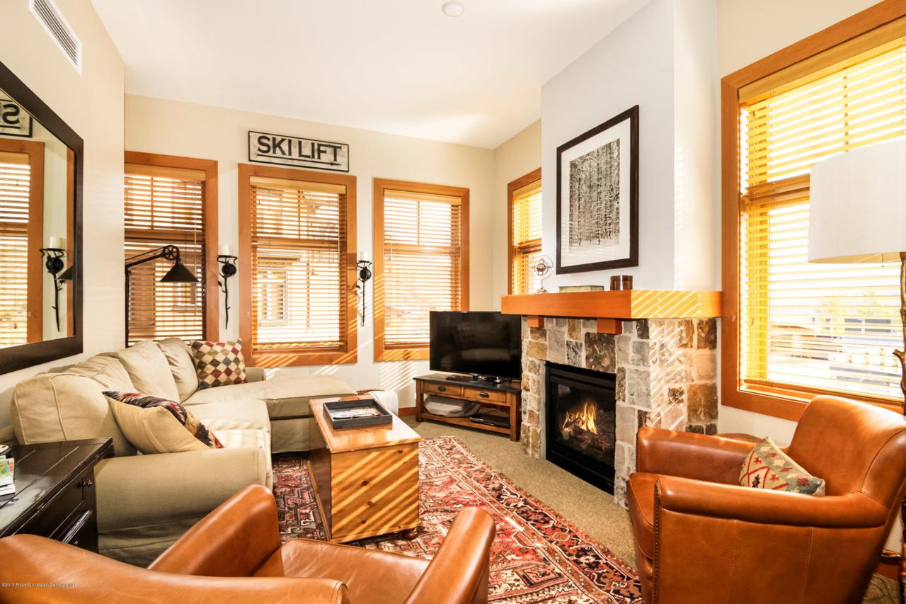 90 Carriage Way - Photo 1