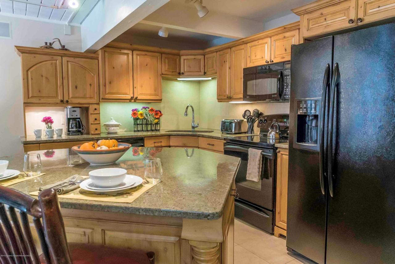 630 Cooper Avenue - Photo 1