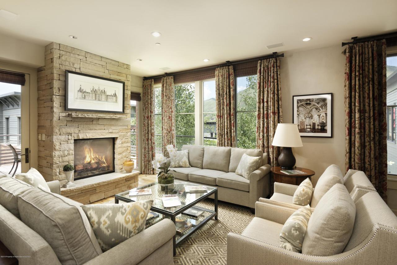 101 Spring Street - Photo 1