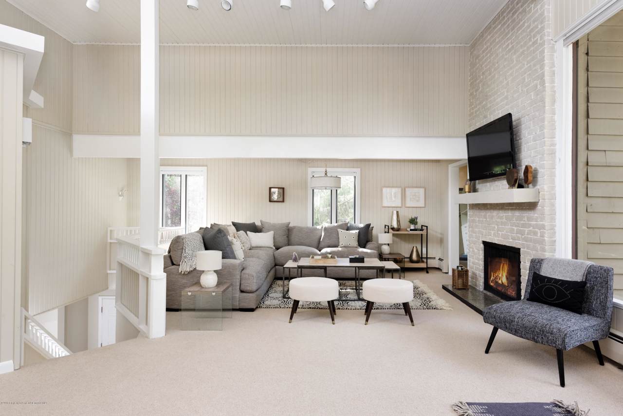 117 Monarch Street - Photo 1