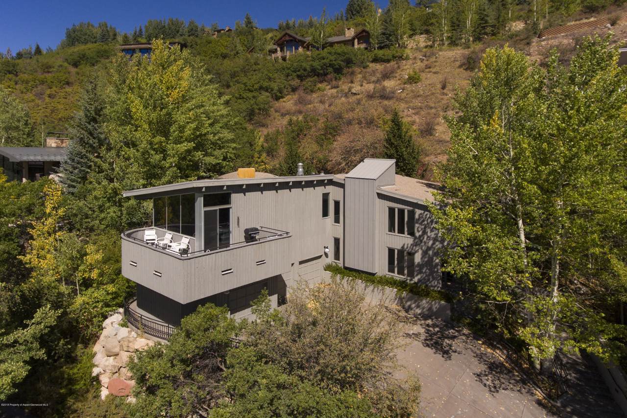 145 Nighthawk Drive - Photo 1