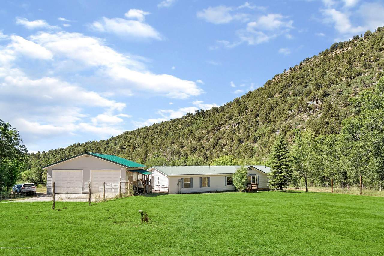 8855 County Road 245 - Photo 1