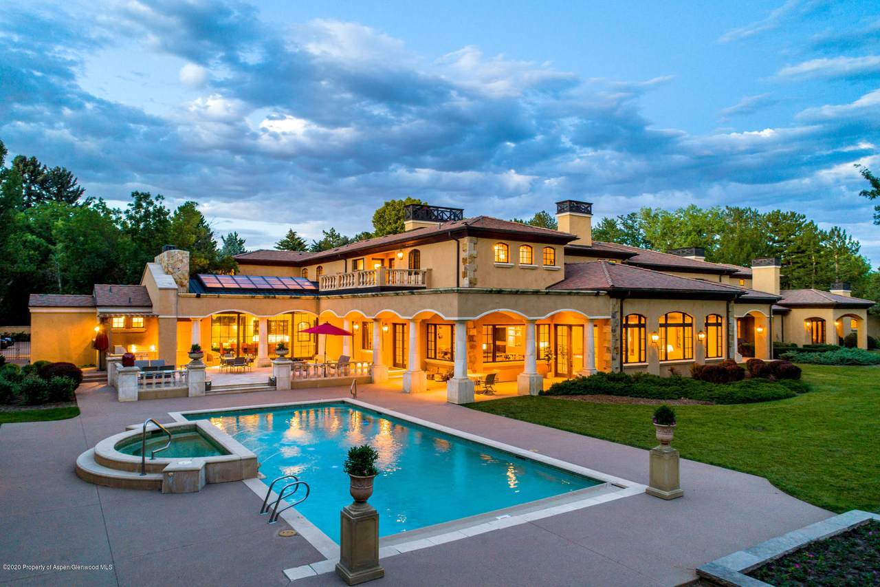 21 Sunset Drive - Photo 1