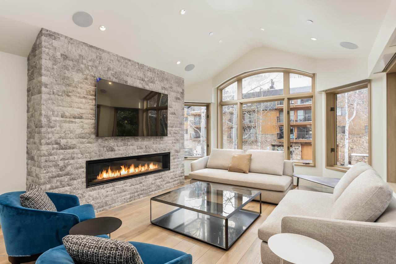 200 Durant Avenue - Photo 1