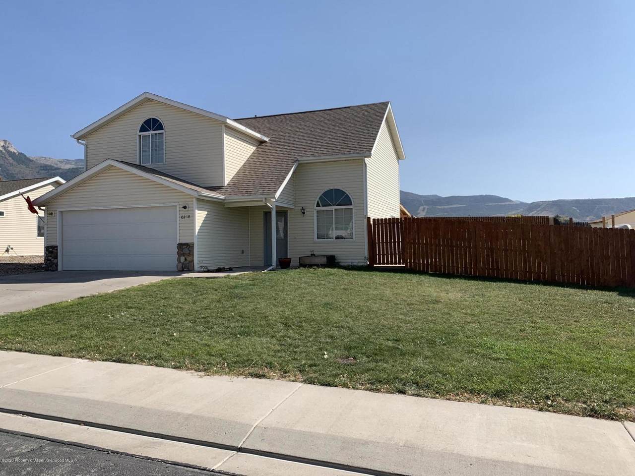 218 Cliff View Circle - Photo 1