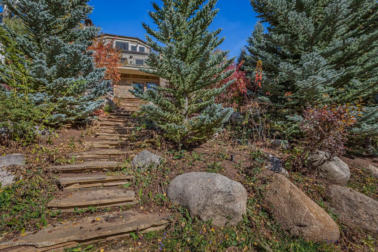 176 Mountain Laurel Drive - Photo 1