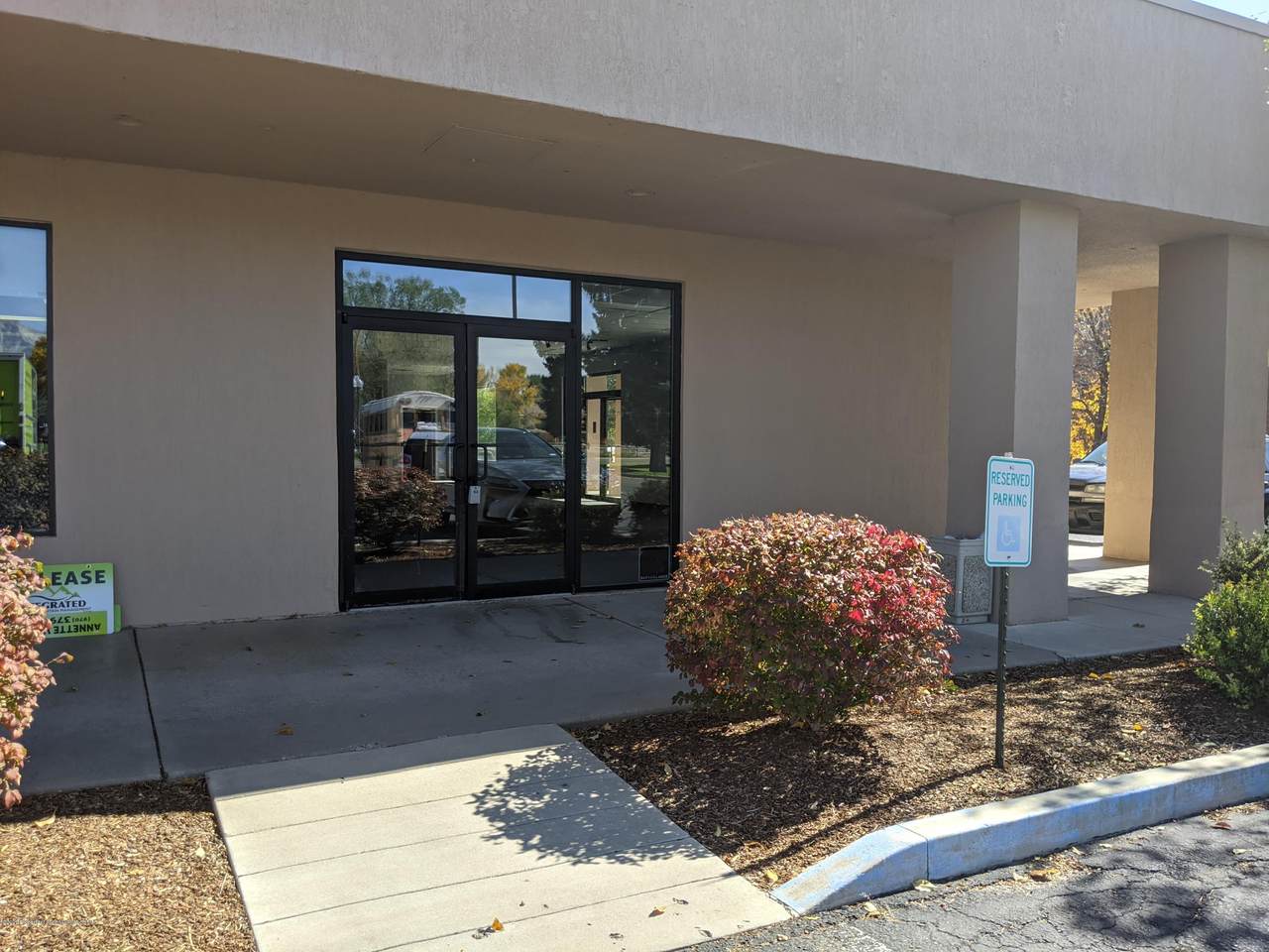 1430 Railroad Avenue - Photo 1