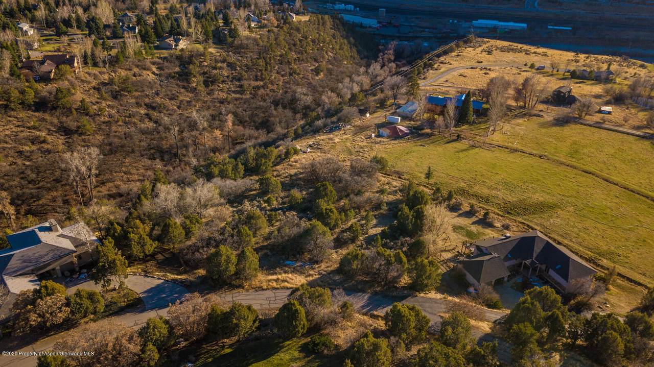 607 Highlands Drive - Photo 1