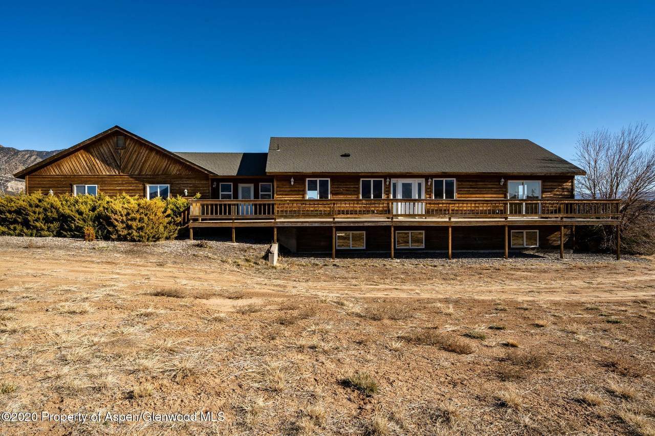 845 Mesa Drive - Photo 1