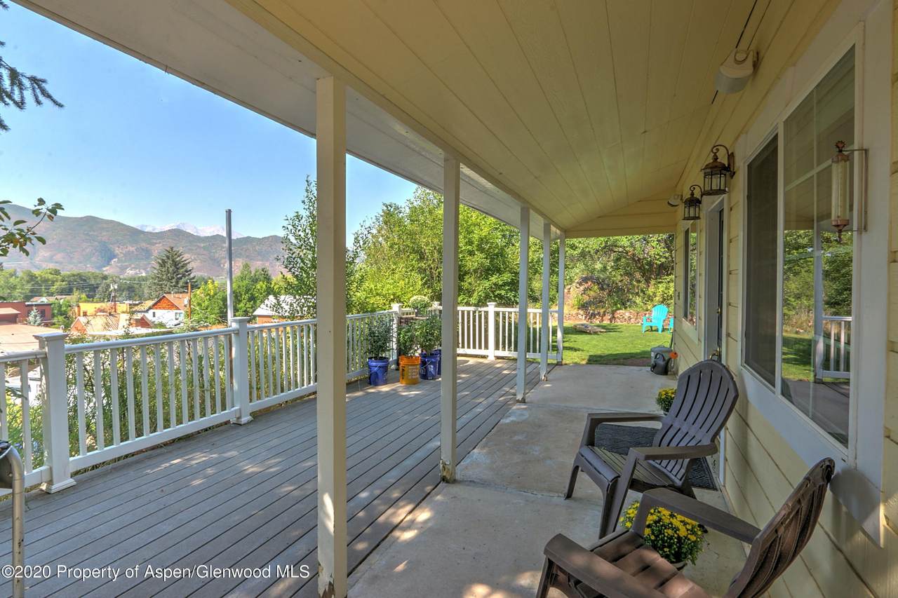 254 Homestead Drive - Photo 1