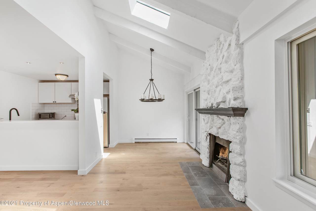 35 Lower Woodbridge Road - Photo 1