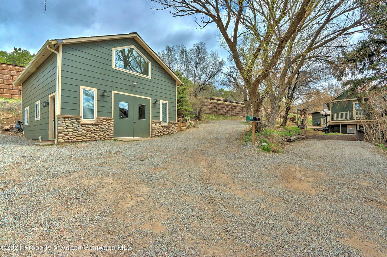 110 Market Drive - Photo 1