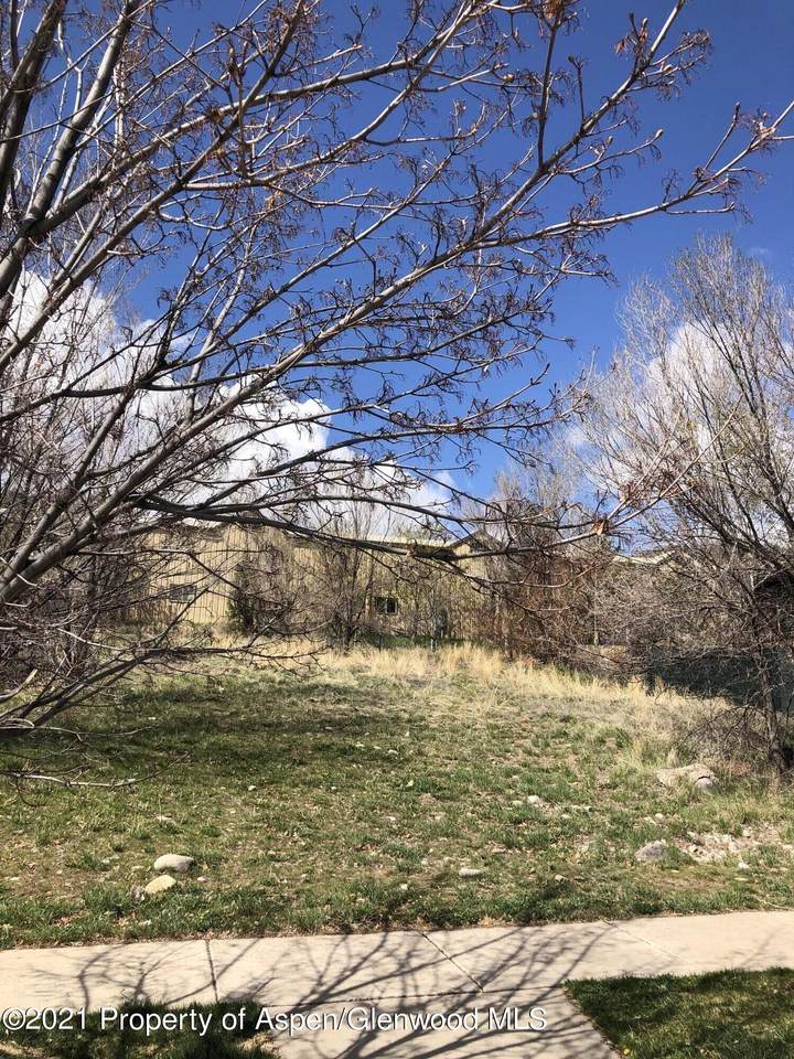 3963 Sky Ranch Drive - Photo 1