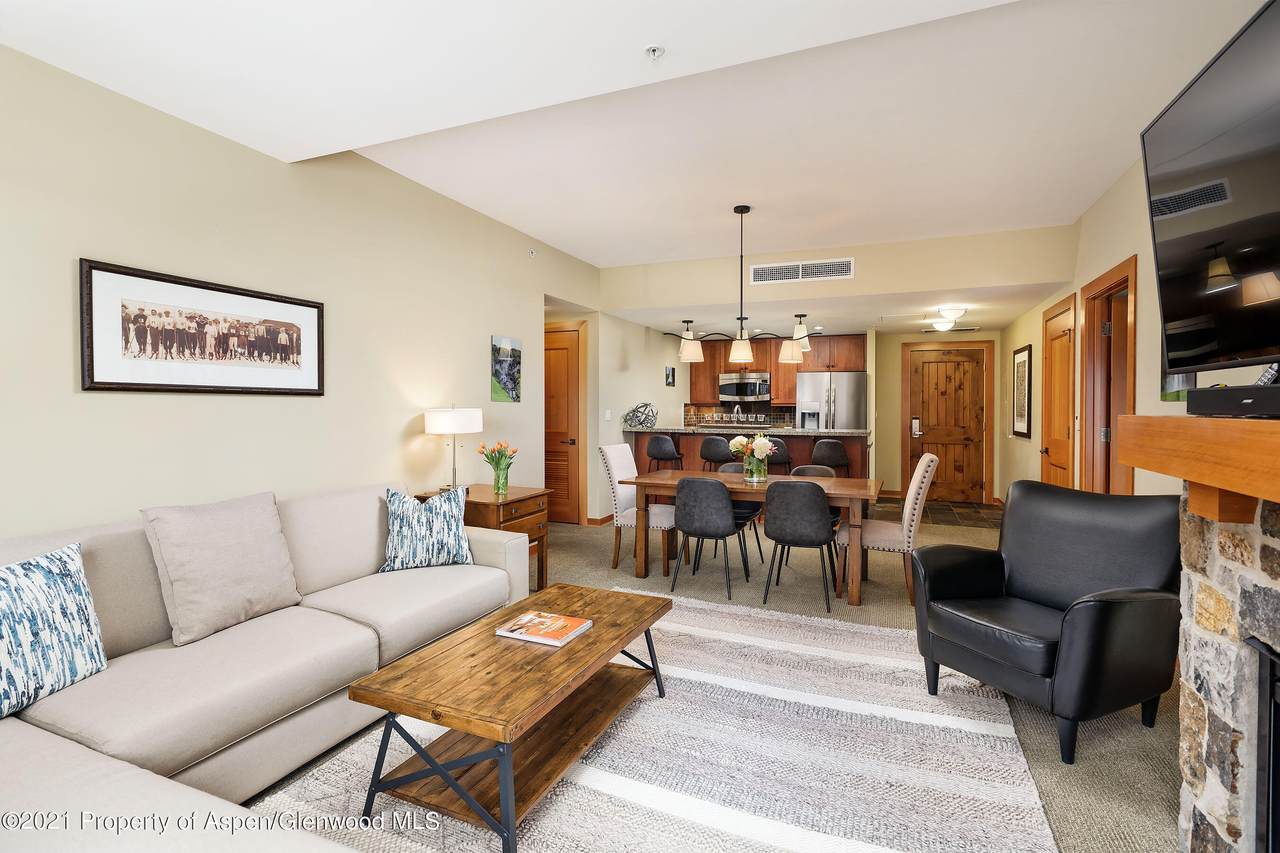 60 Carriage Way - Photo 1