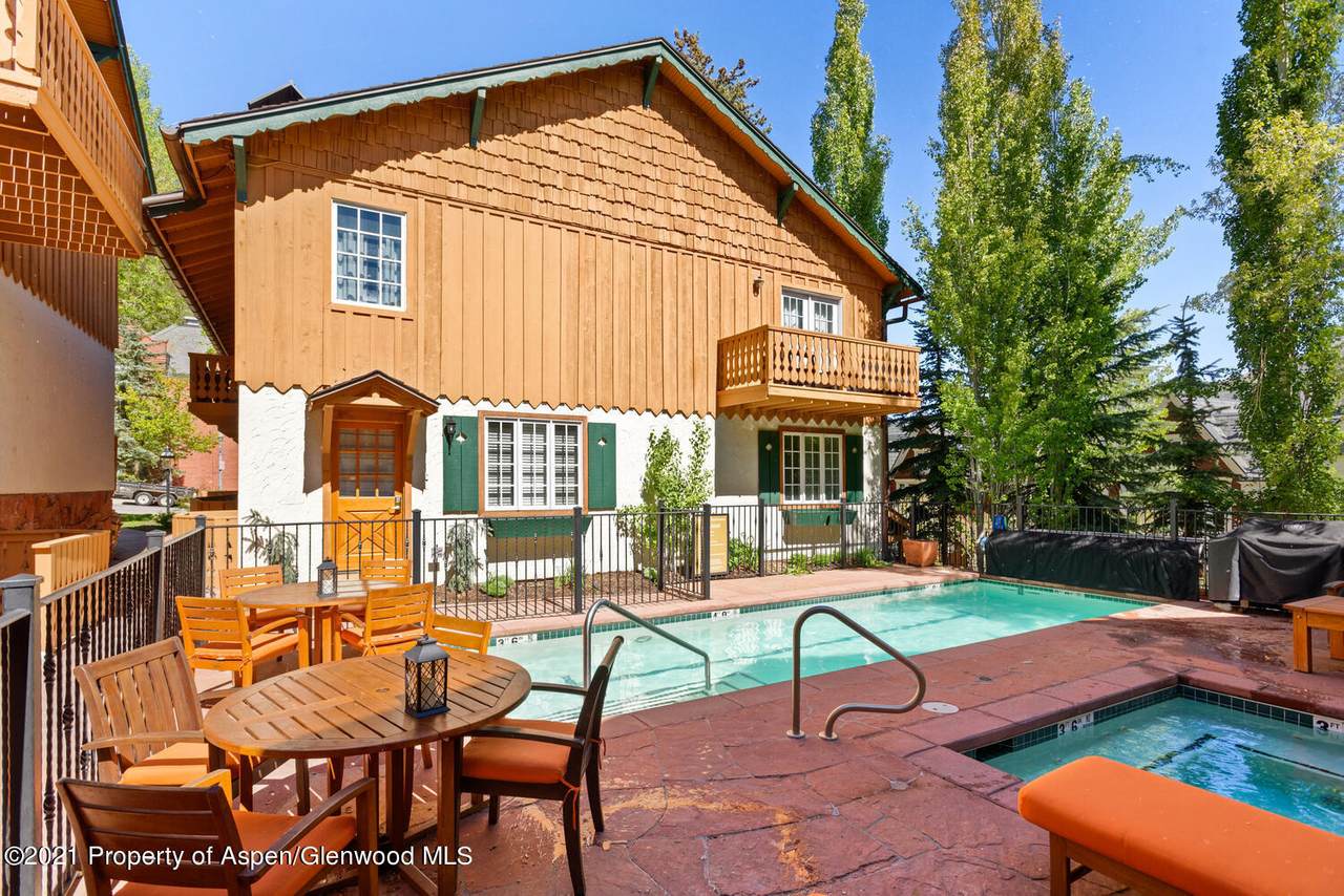 630 Mill Street - Photo 1