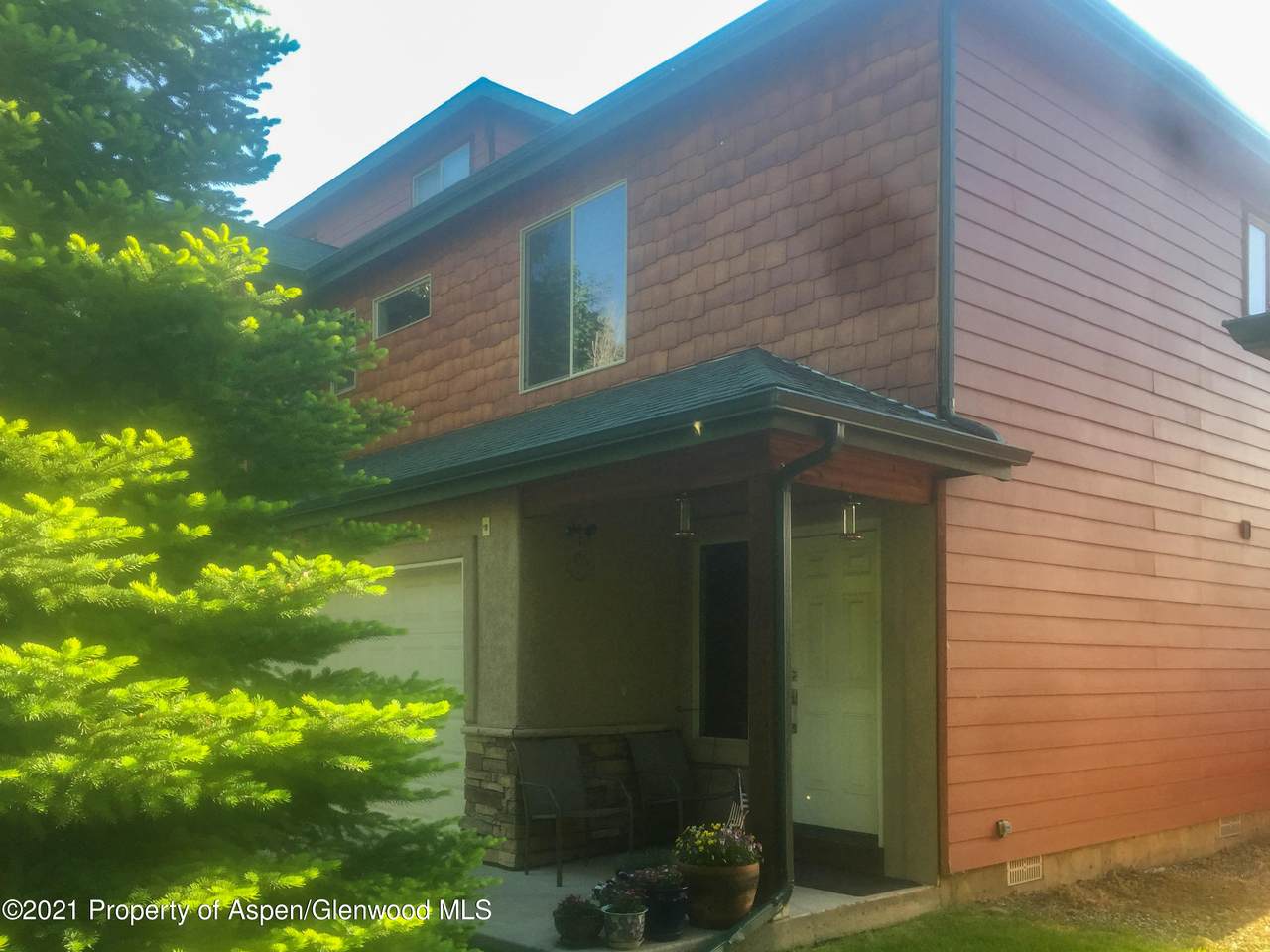 114 Timber Creek Drive - Photo 1