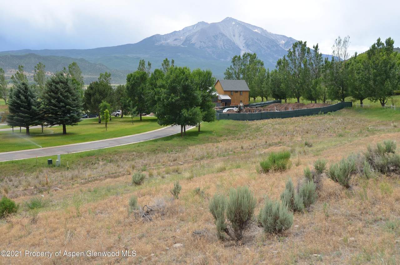 839 Perry Ridge - Photo 1