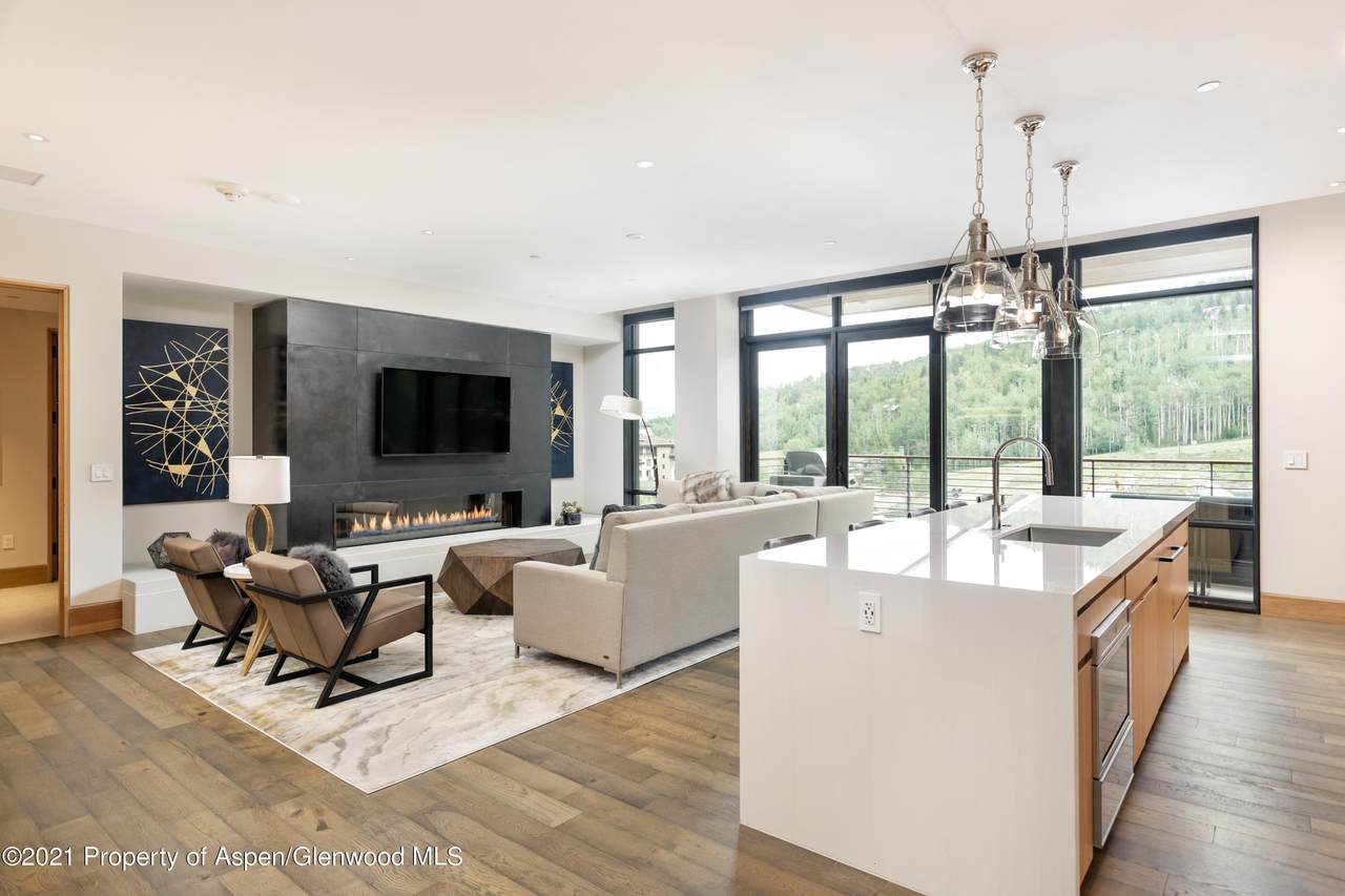 77 Wood Road - Photo 1