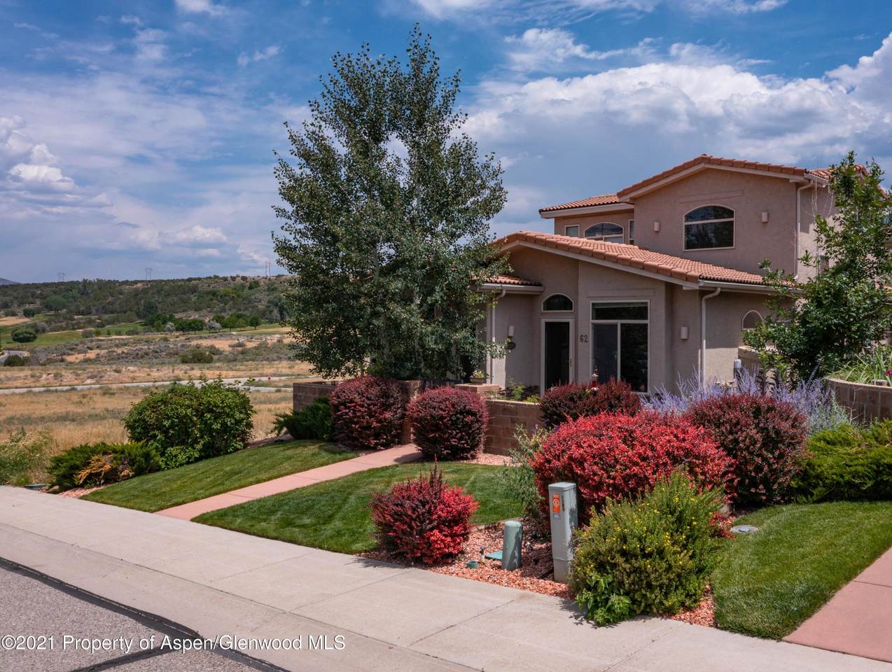 62 Hogan Circle - Photo 1