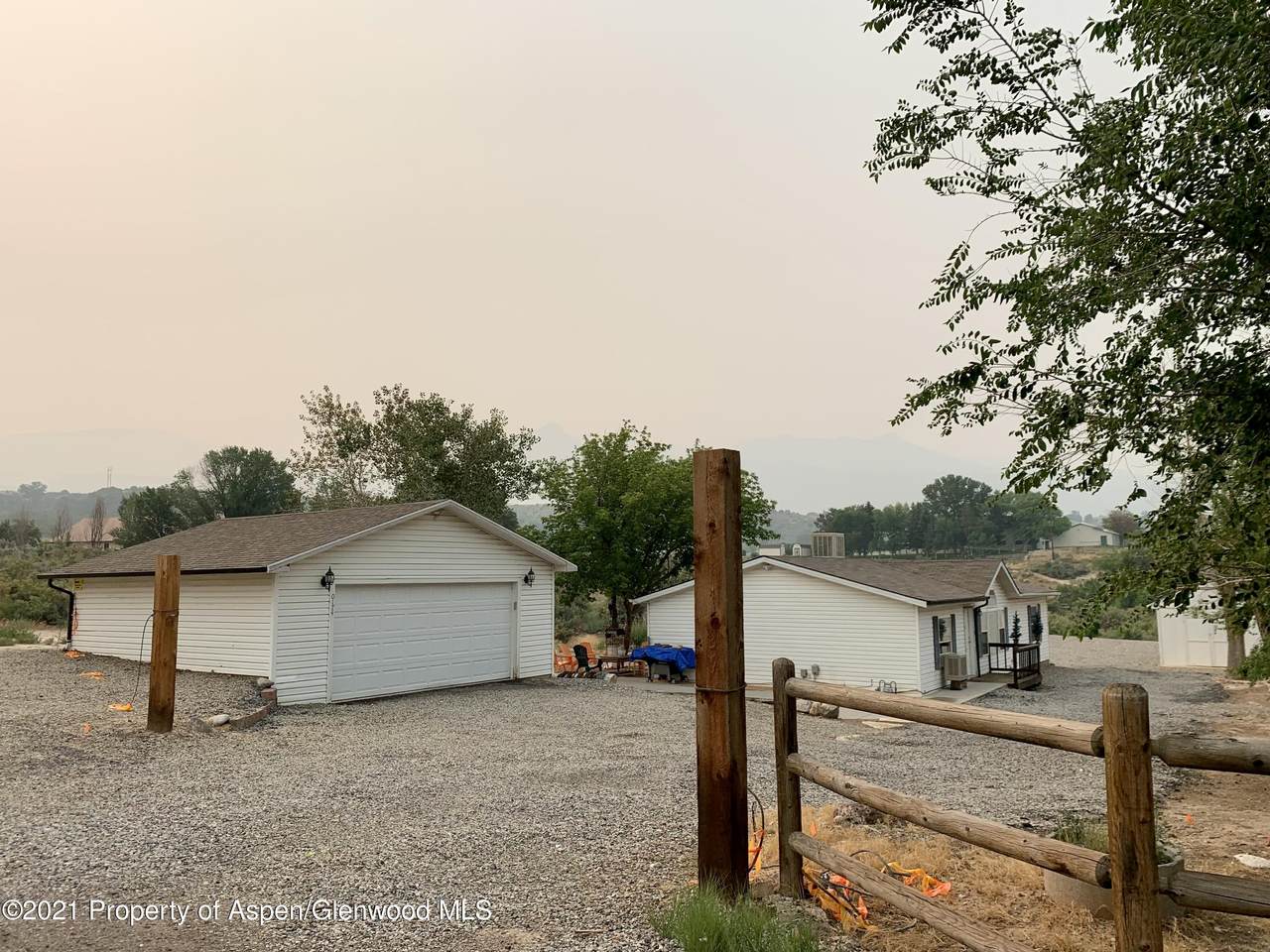 174 County Rd 301 - Photo 1