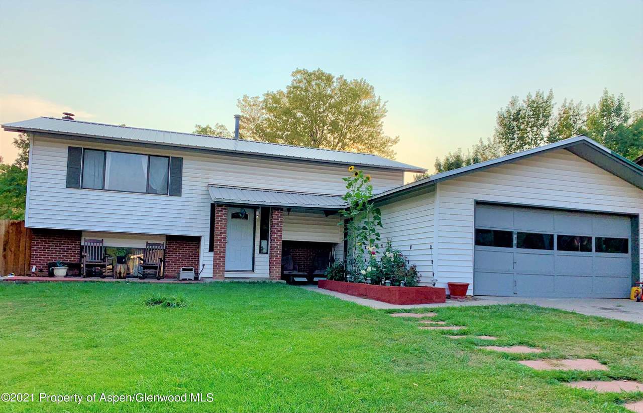 615 Ash Avenue - Photo 1