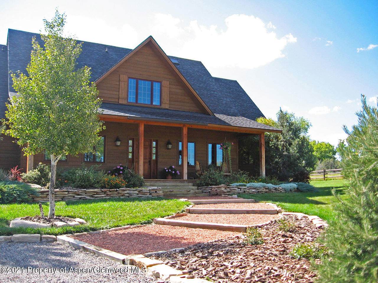 59346 Spring Creek Road - Photo 1