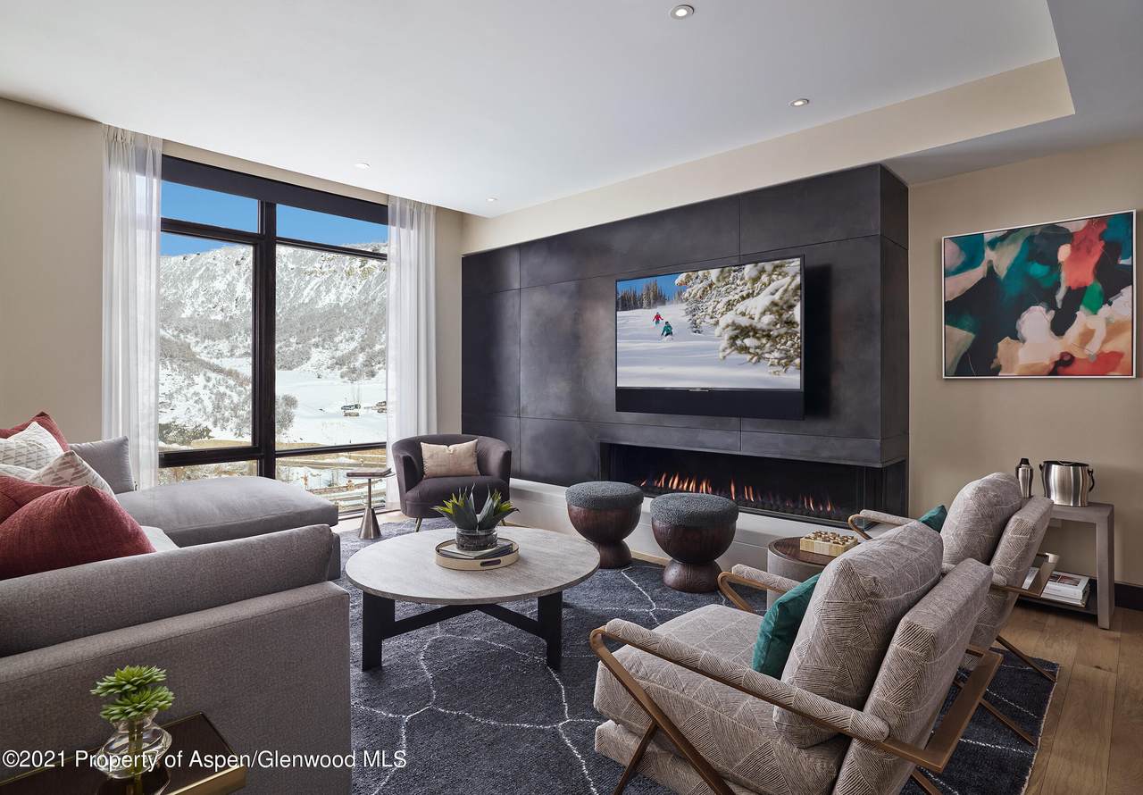 77 Wood Road - Photo 1