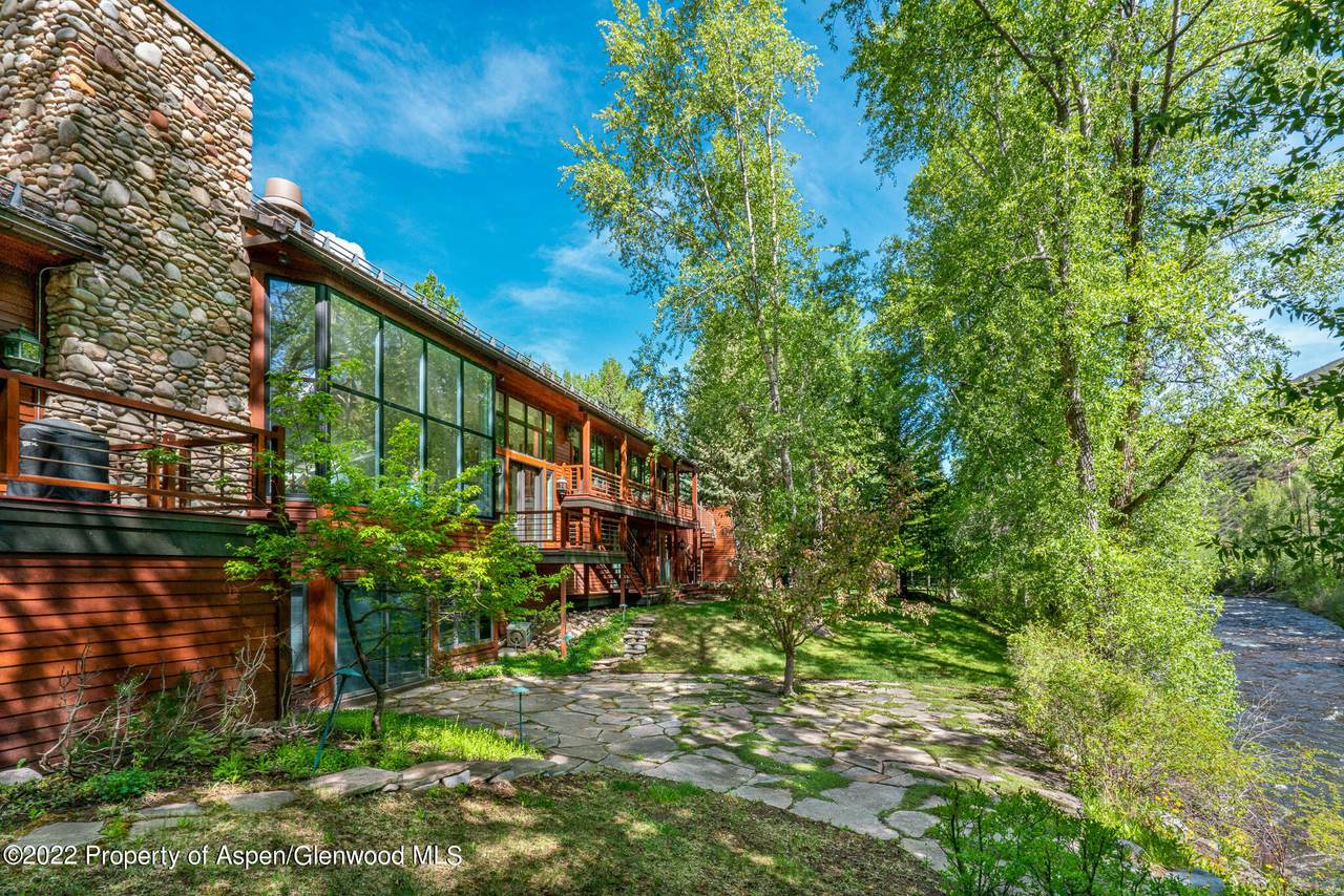 1410 Red Butte Drive - Photo 1