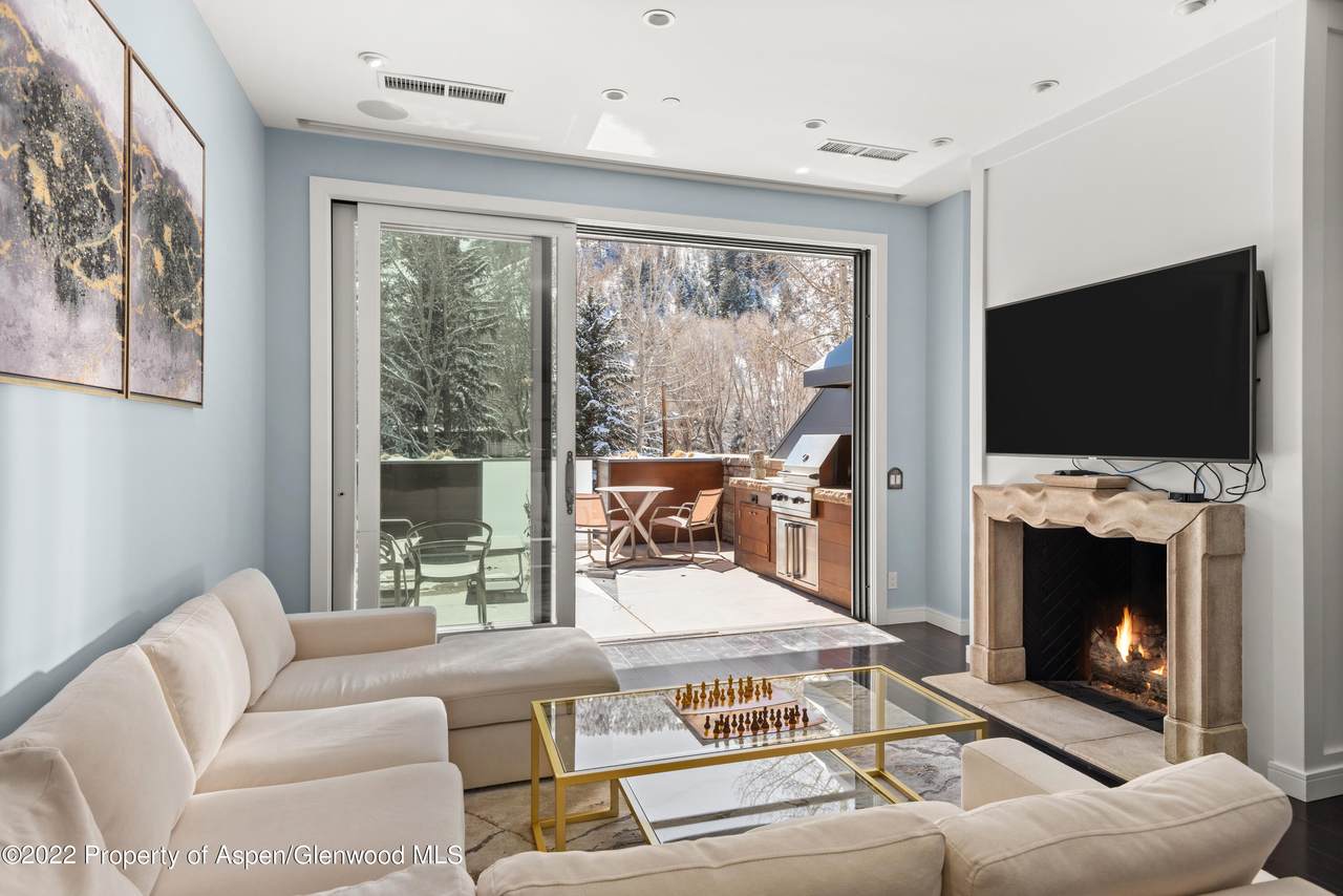 100 Cooper Avenue - Photo 1