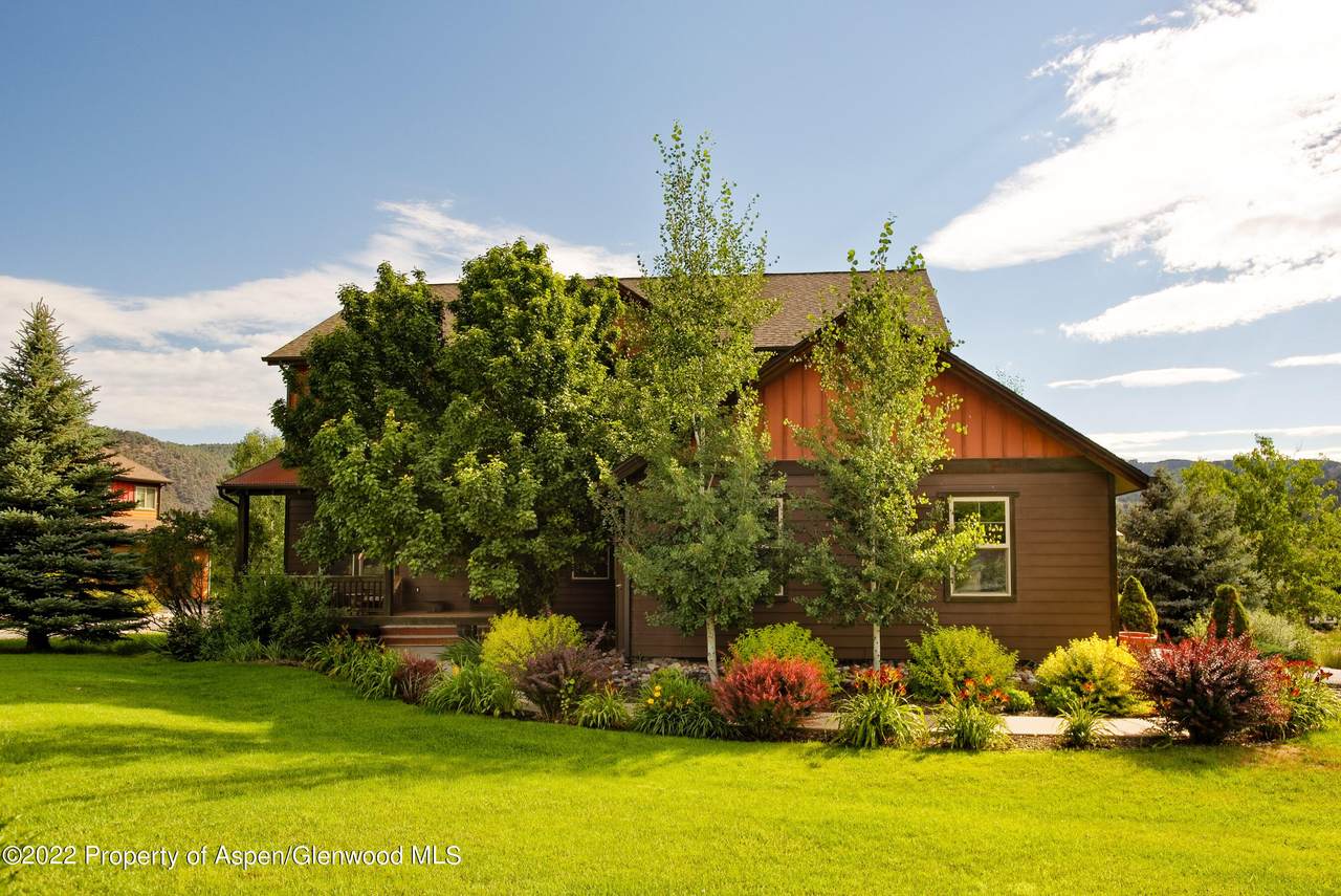 59 Wild Rose Court - Photo 1